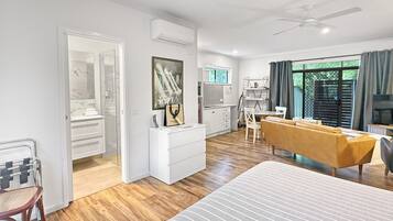 1 Schlafzimmer, Bügeleisen/Bügelbrett, kostenloses WLAN, Bettwäsche