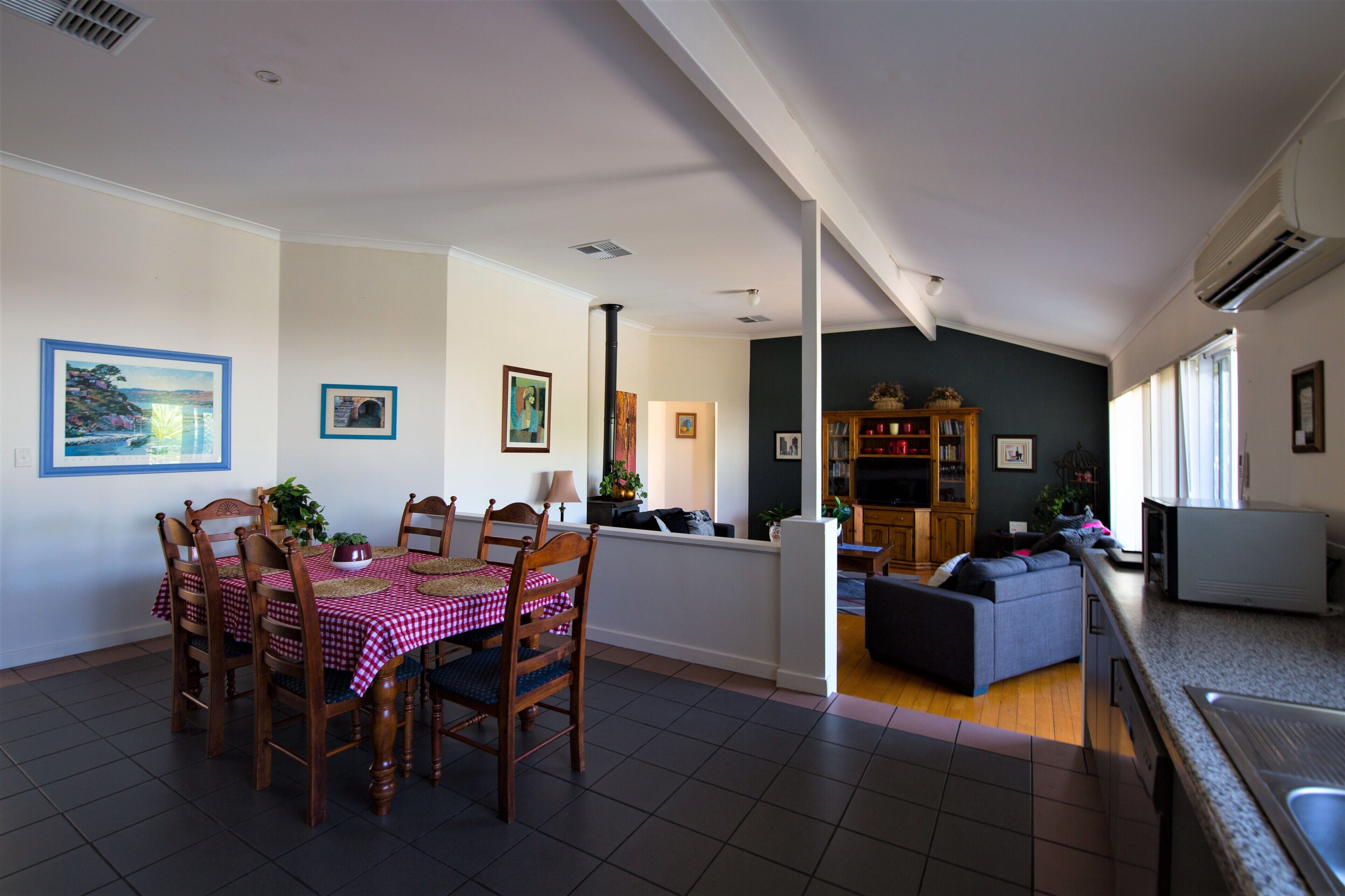 Bayport Villa Mindarie — image 14
