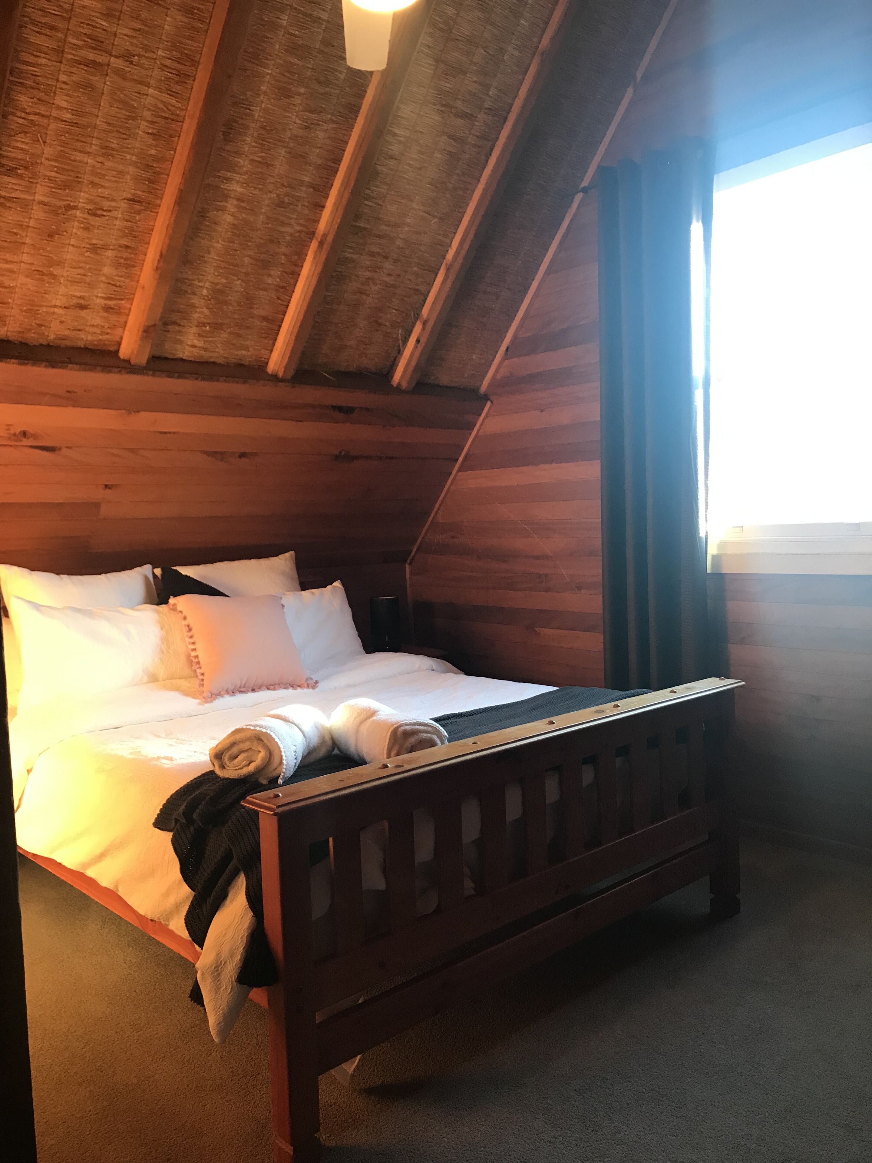 2 chambres, fer et planche à repasser, lit parapluie, draps fournis