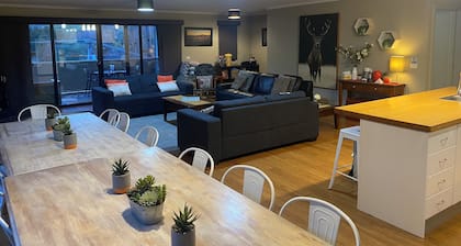 Base of Mt Buller -3 bedroom house in Merrijig ....OFFERING DISCOUNTS