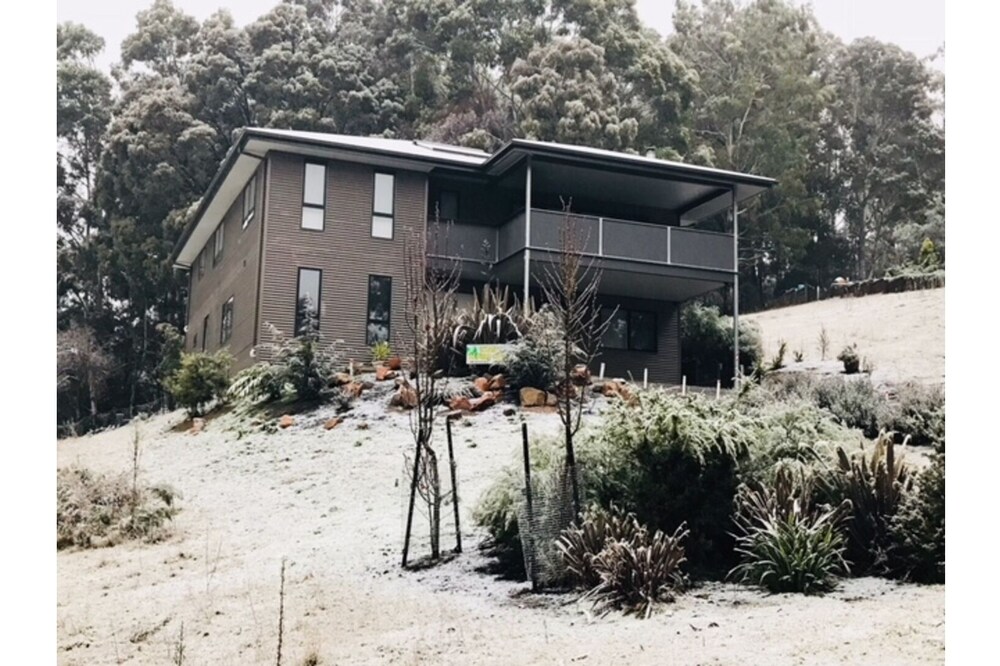 3 bedoorm house in Merrijig<br>OFFERING DISCOUNTS
