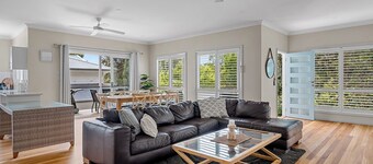 "Chill & Unwind @ Avoca Beach"