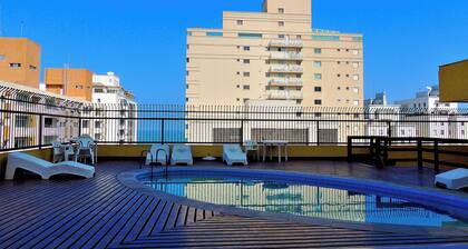 Guaruja, Pitangueiras beach, flat with services.