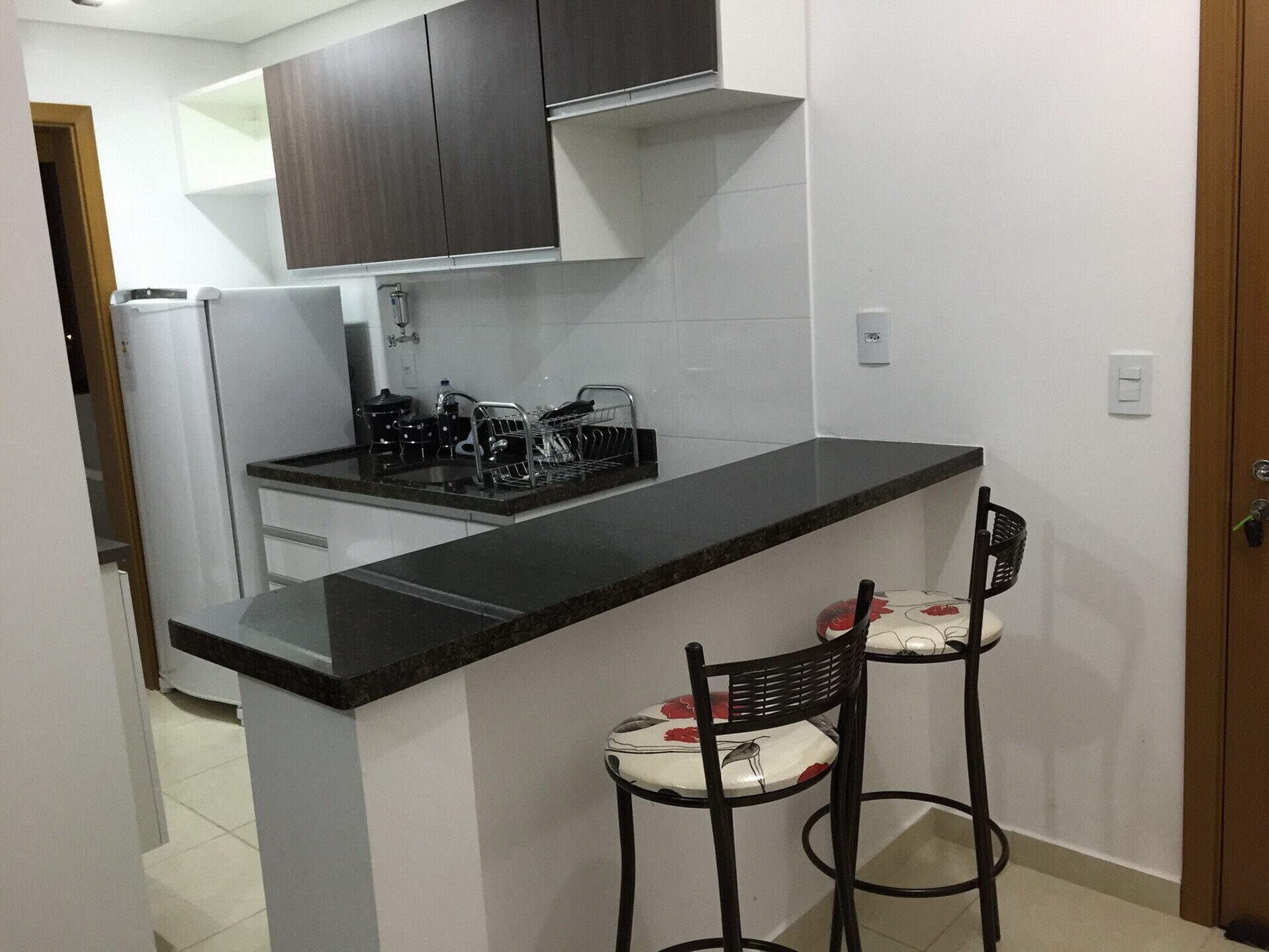 Apto. Whole 1 bedroom prox. FATESA, UNAERP and Barão de Mauá (AGRISHOW)