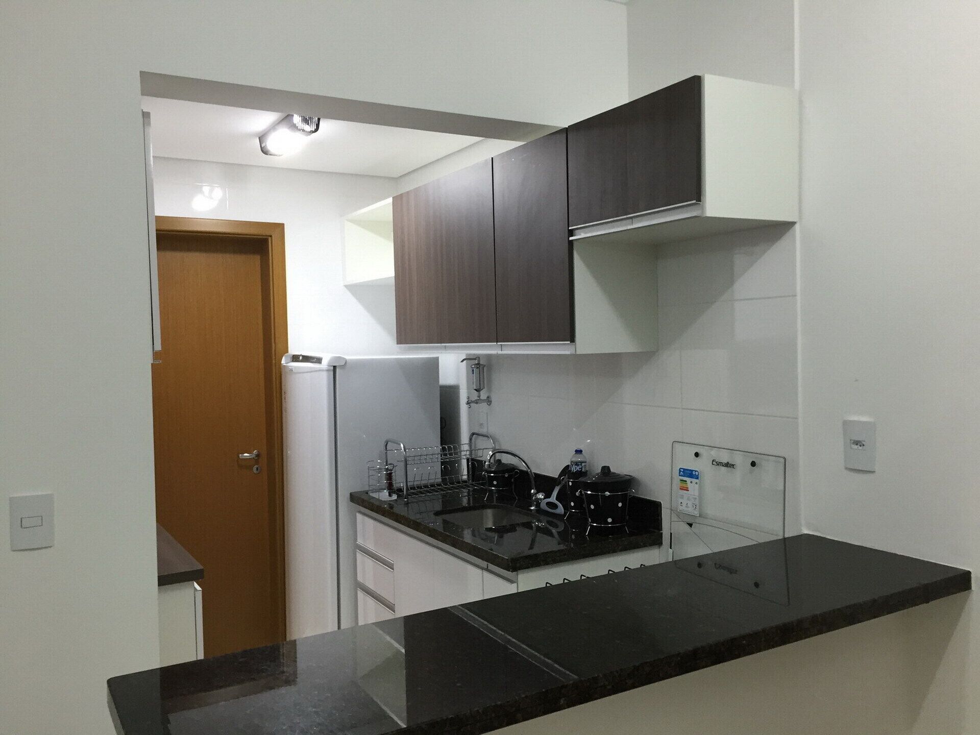 Apto. Whole 1 bedroom prox. FATESA, UNAERP and Barão de Mauá (AGRISHOW)