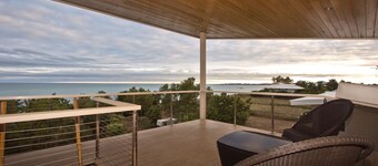 Koolinda by the Bay - Large Holiday Rental Ideal for Groups & Families