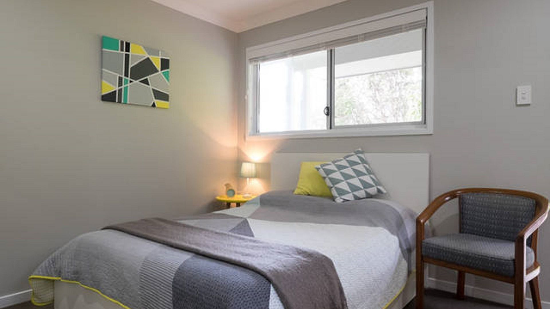 Self-contained Studio Flat