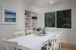 Dining - Memories at Wategos Byron Bay (Byron Bay)