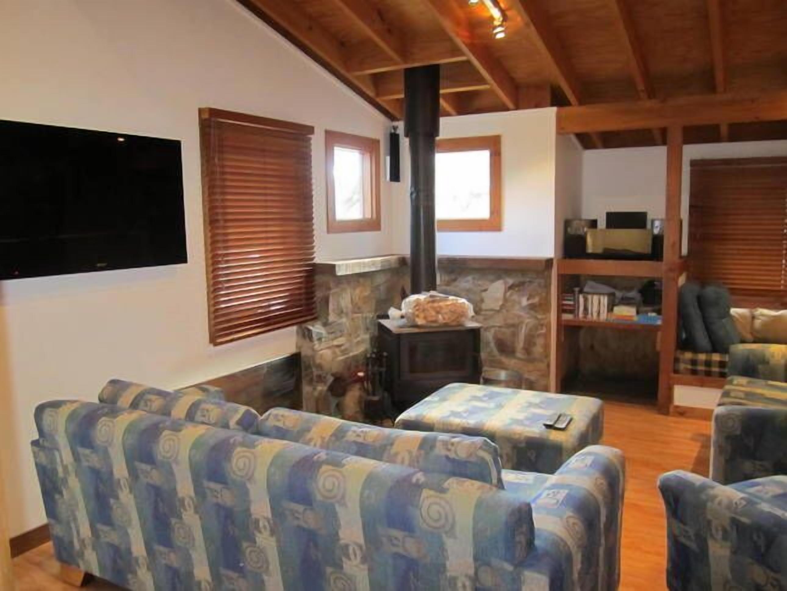 The Recovery Room with Luxury Indoor Spa