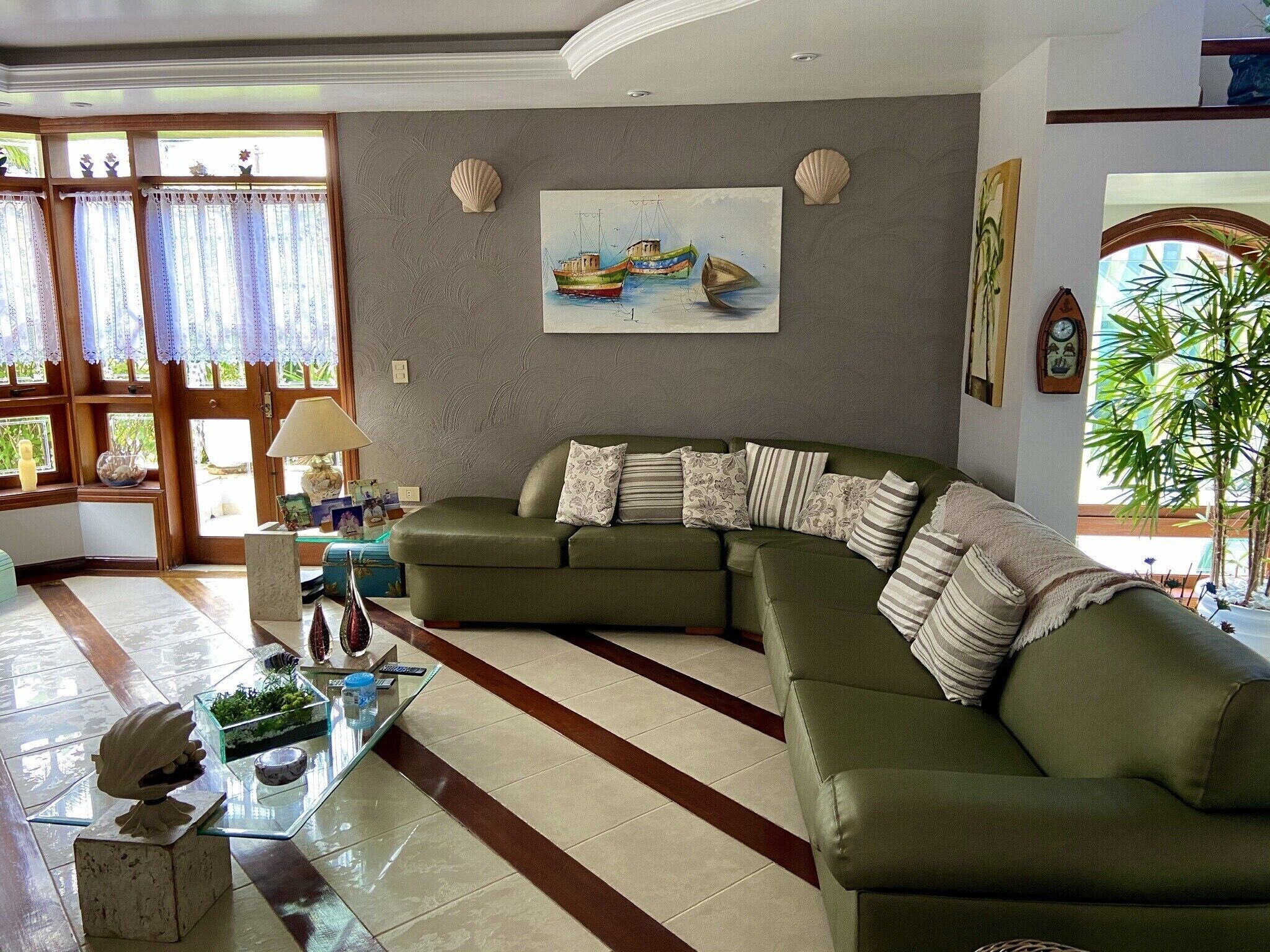 Beach house in gated community - Hanga Roa