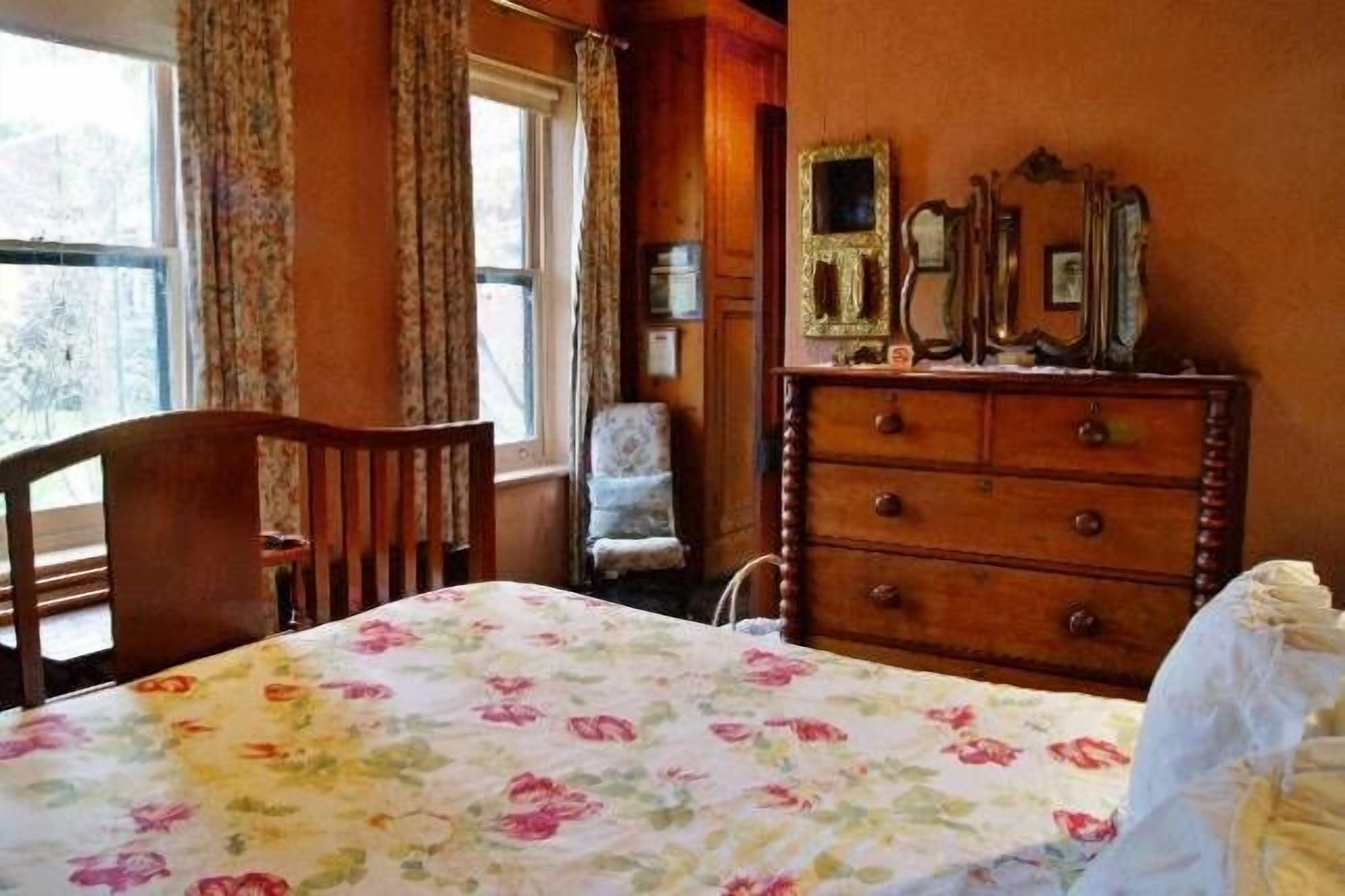 Paprika Cottage - Buxton Manor — image 8