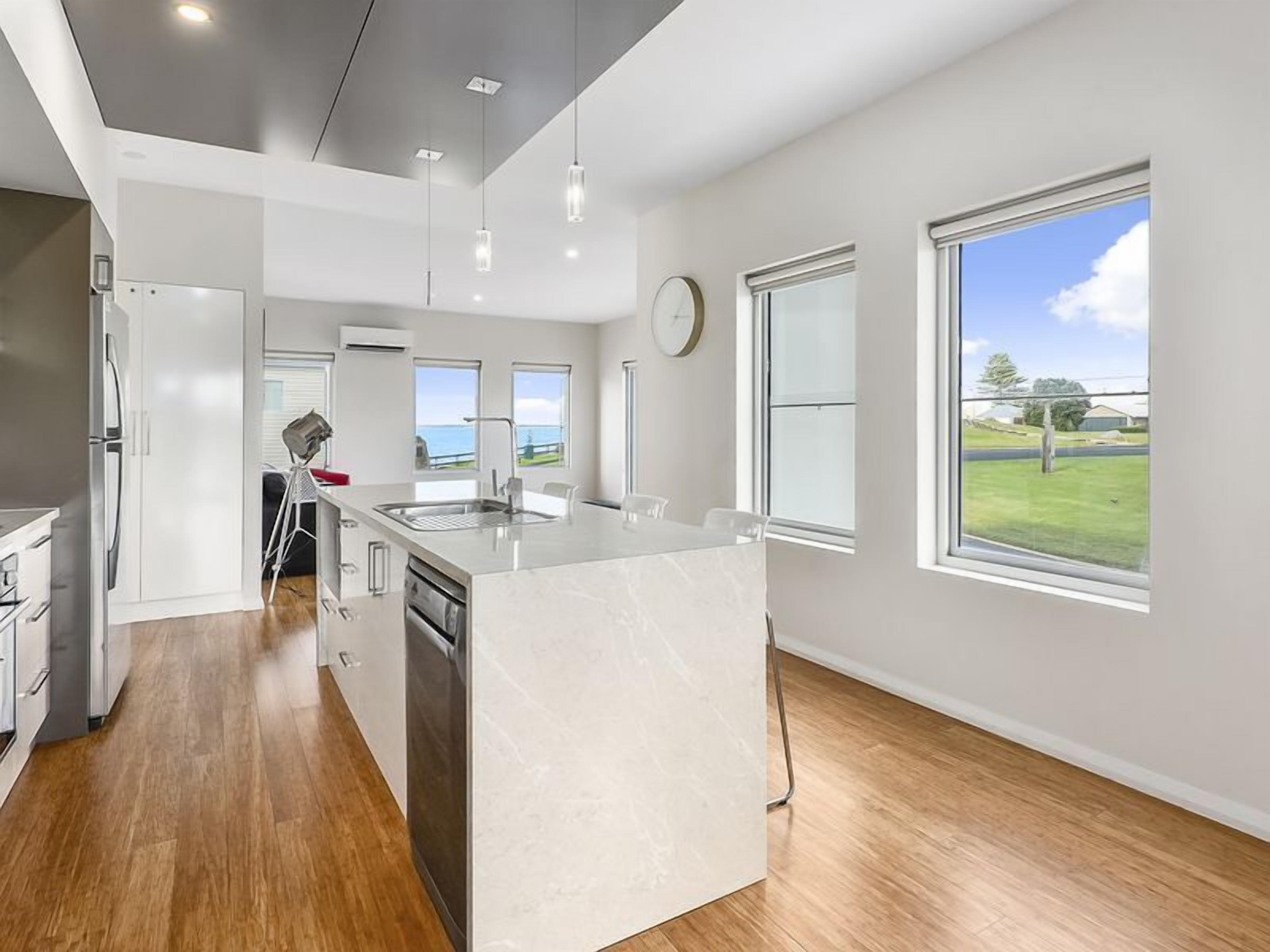 Aloha Ocean Marina Apartment 1