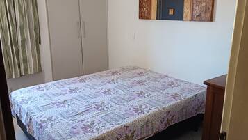 2 quartos, ferros/tábuas de passar roupa, Wi-Fi