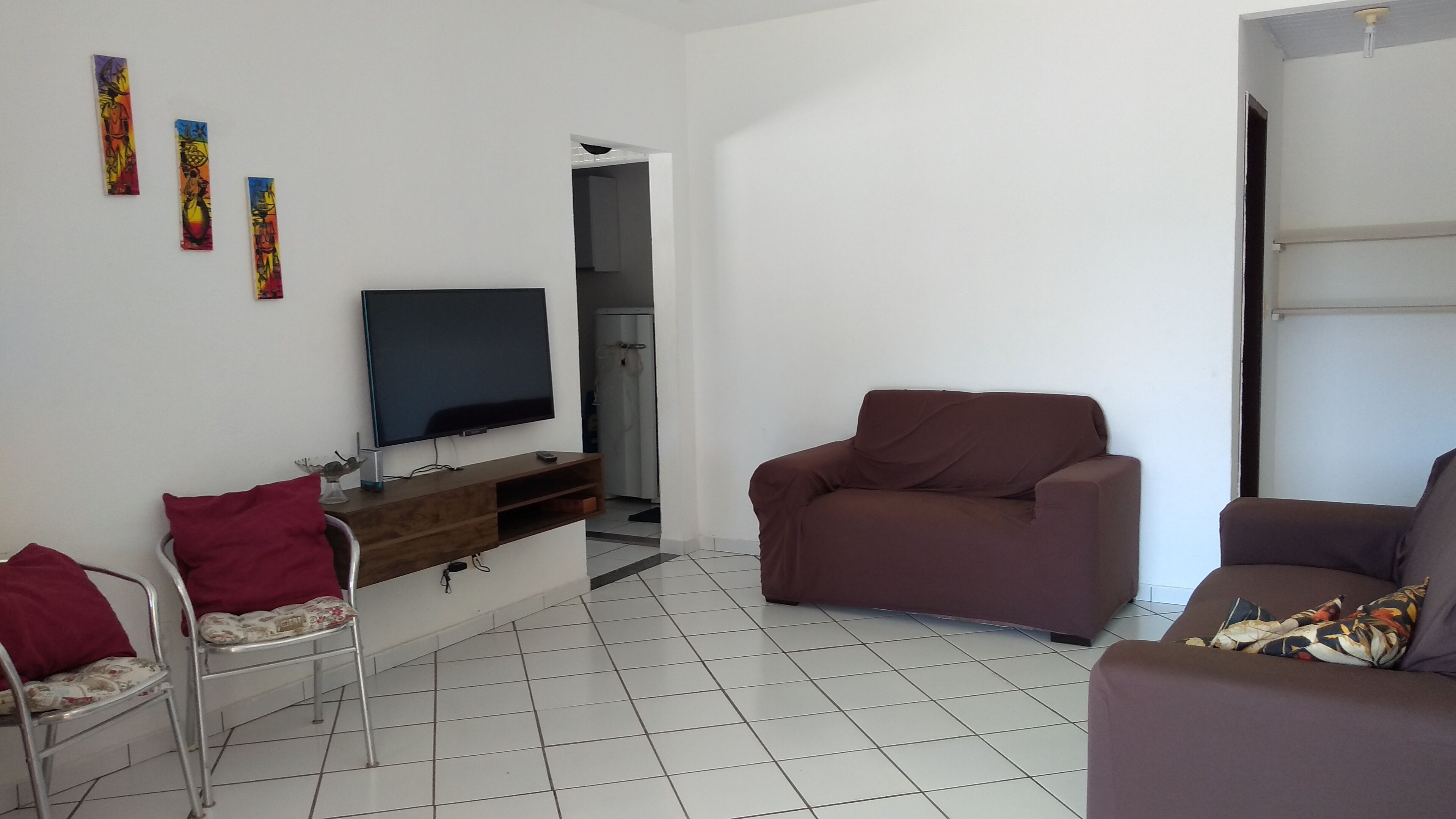 Beach house with pool in Jacuípe