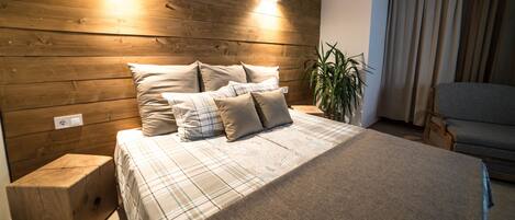 1 bedroom, Internet, bed sheets