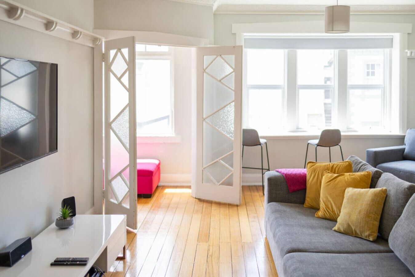 Smart TV, video games, DVD player, books