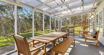 Luxury at Crackenback | Sleeps 10 wood fire | relax & reconnect with loved ones.