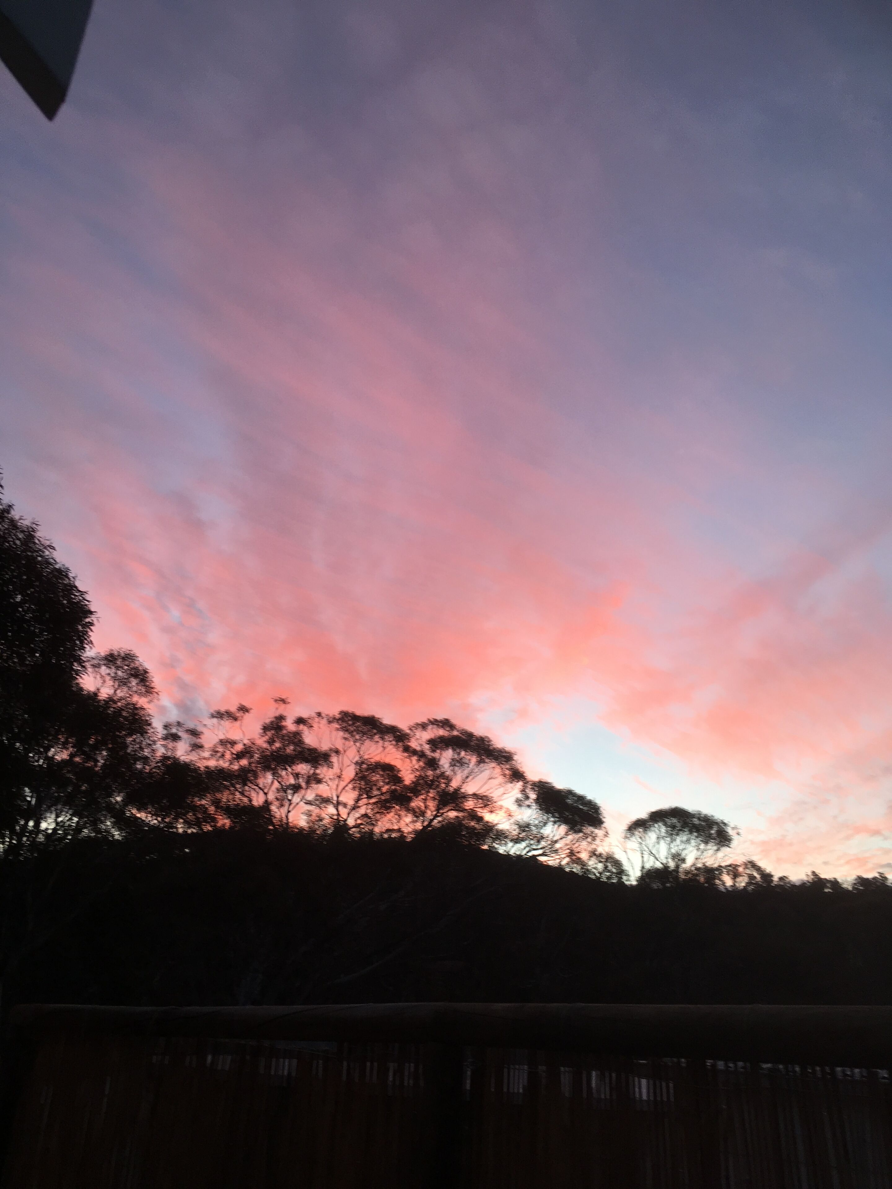 Snowy Mountains | self contained Residence | Crackenback | Sleeps 10 | Wood Fire — image 12
