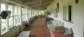 BEAUTIFUL SEMI OLYMPIC POOL- --07 qts+ 4wc - KM. 68 WHITE CASTLE