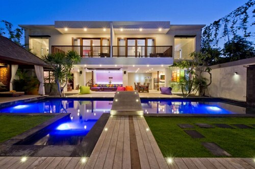 ⚡⚡⚡ Party Villa ⚡⚡⚡ True Colors für bis zu 26 Personen, 6 BR