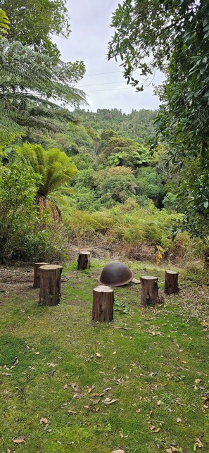 Property grounds - Bach Pukawa, Lake Taupo. Birds, fishing, pets, wifi, skiing, 5 mins walk to lake (Pukawa Bay)