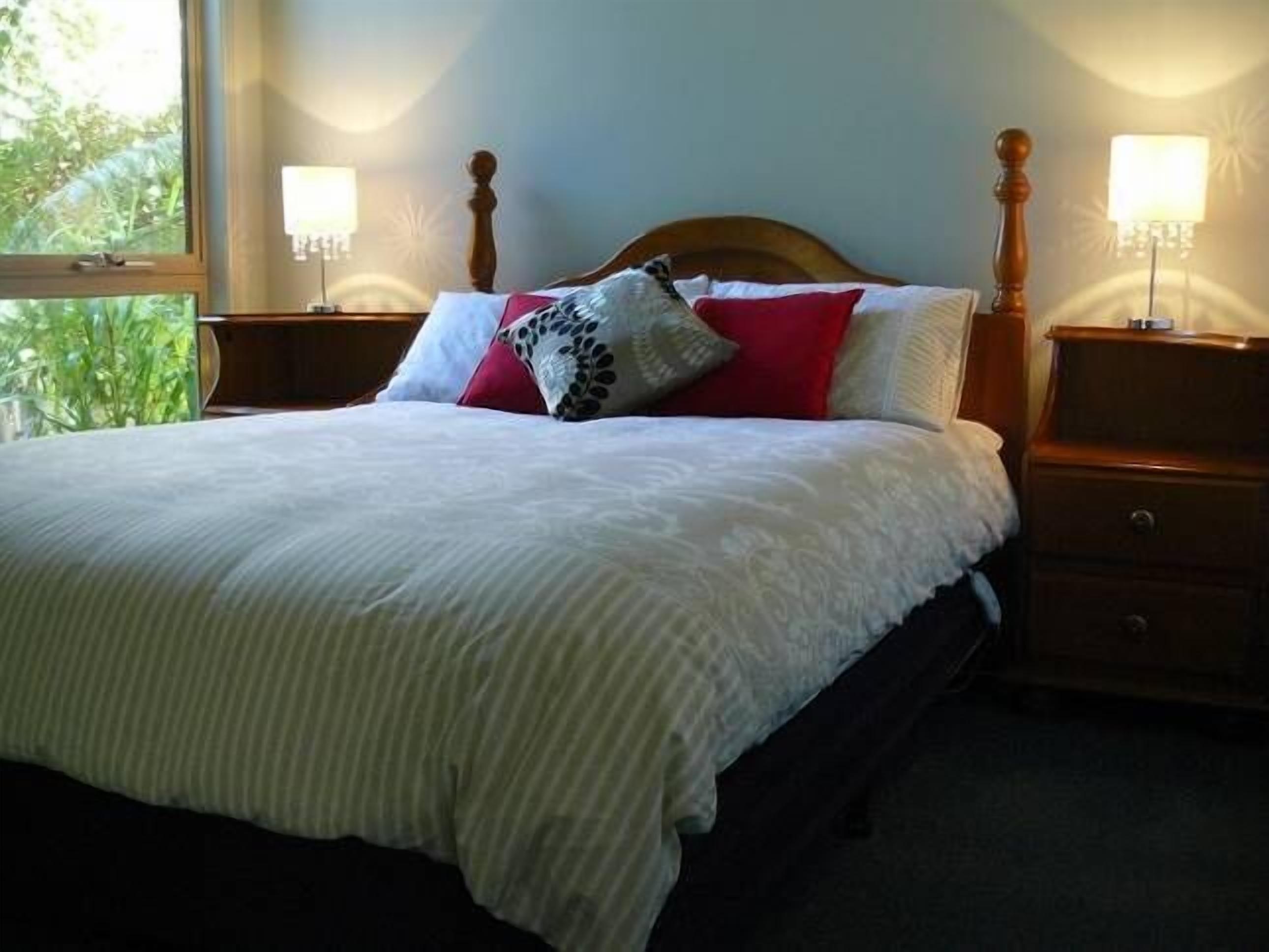 LA MONT VUE @ the Base of Mt Buller Stunning mountain Views