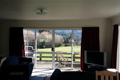 TAKAKA GOLDEN BAY HOBBIT AND LORD OF THE RINGS.