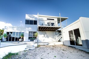 Exterior - No. 9 Bay of Fires Binalong Bay (Binalong Bay)