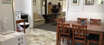 Kandos Cottage - Heart of Kandos bordering Capertee Valley