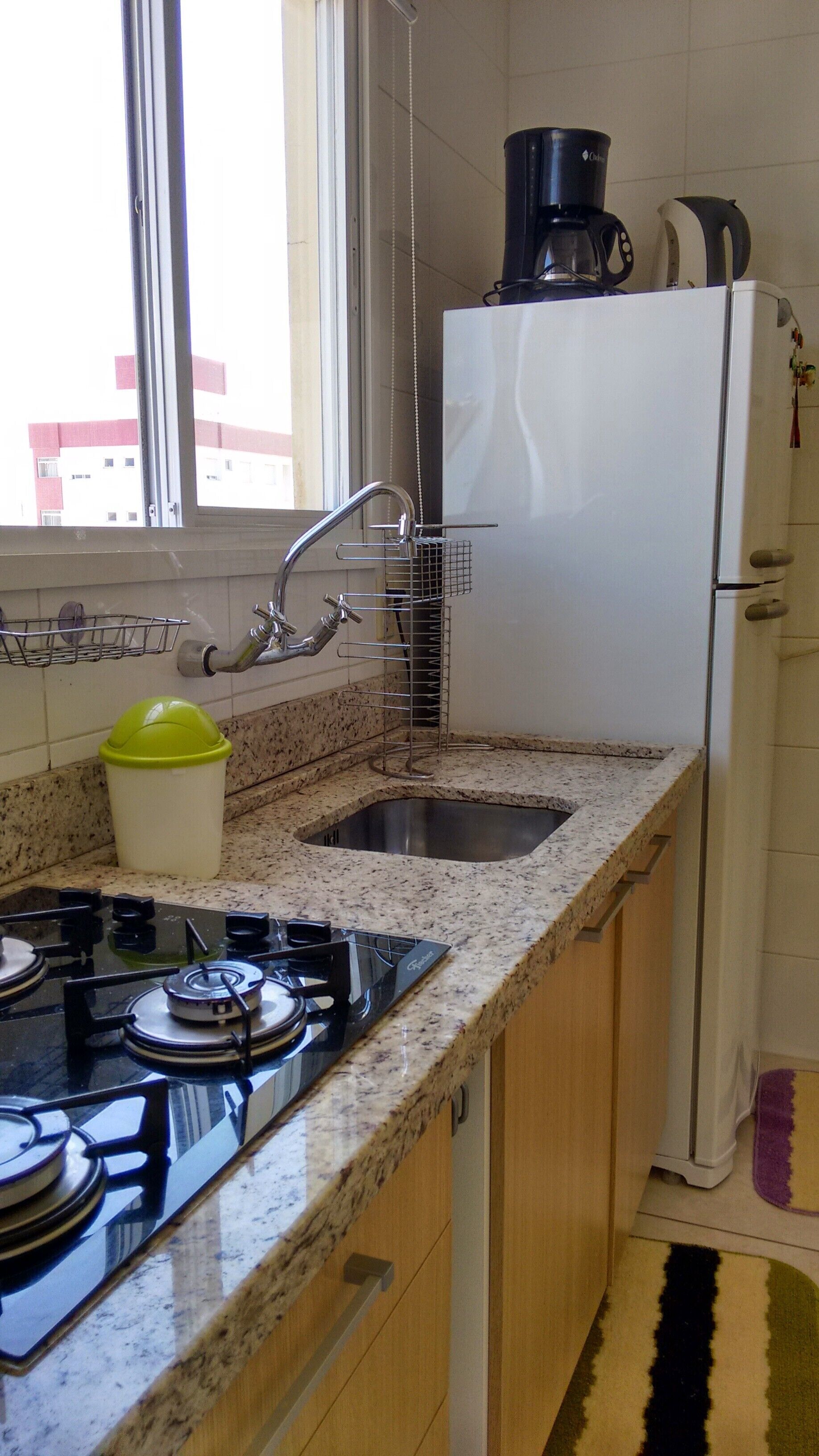 Close to the sea, complete