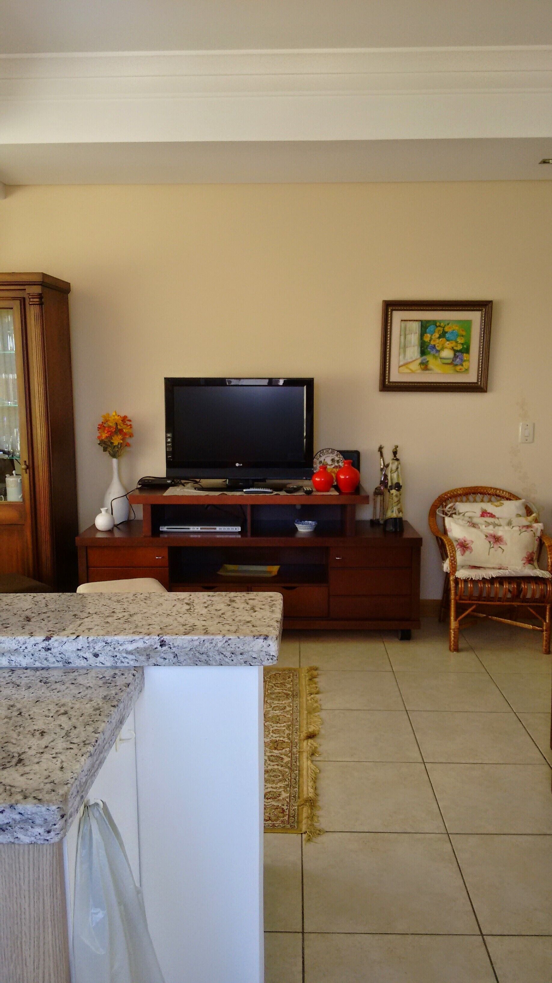 Close to the sea, complete