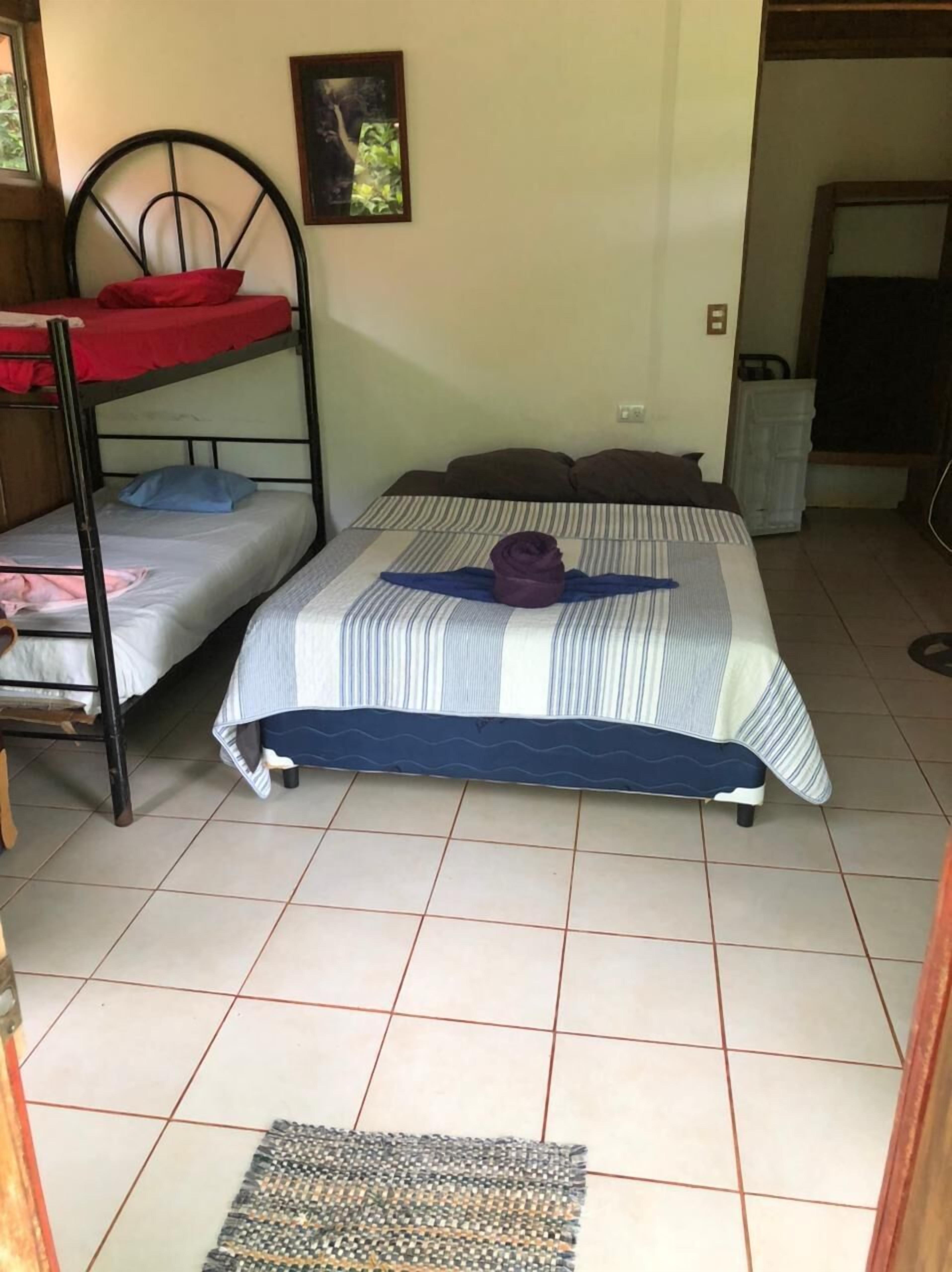 El Tucan Cabin with mountain view