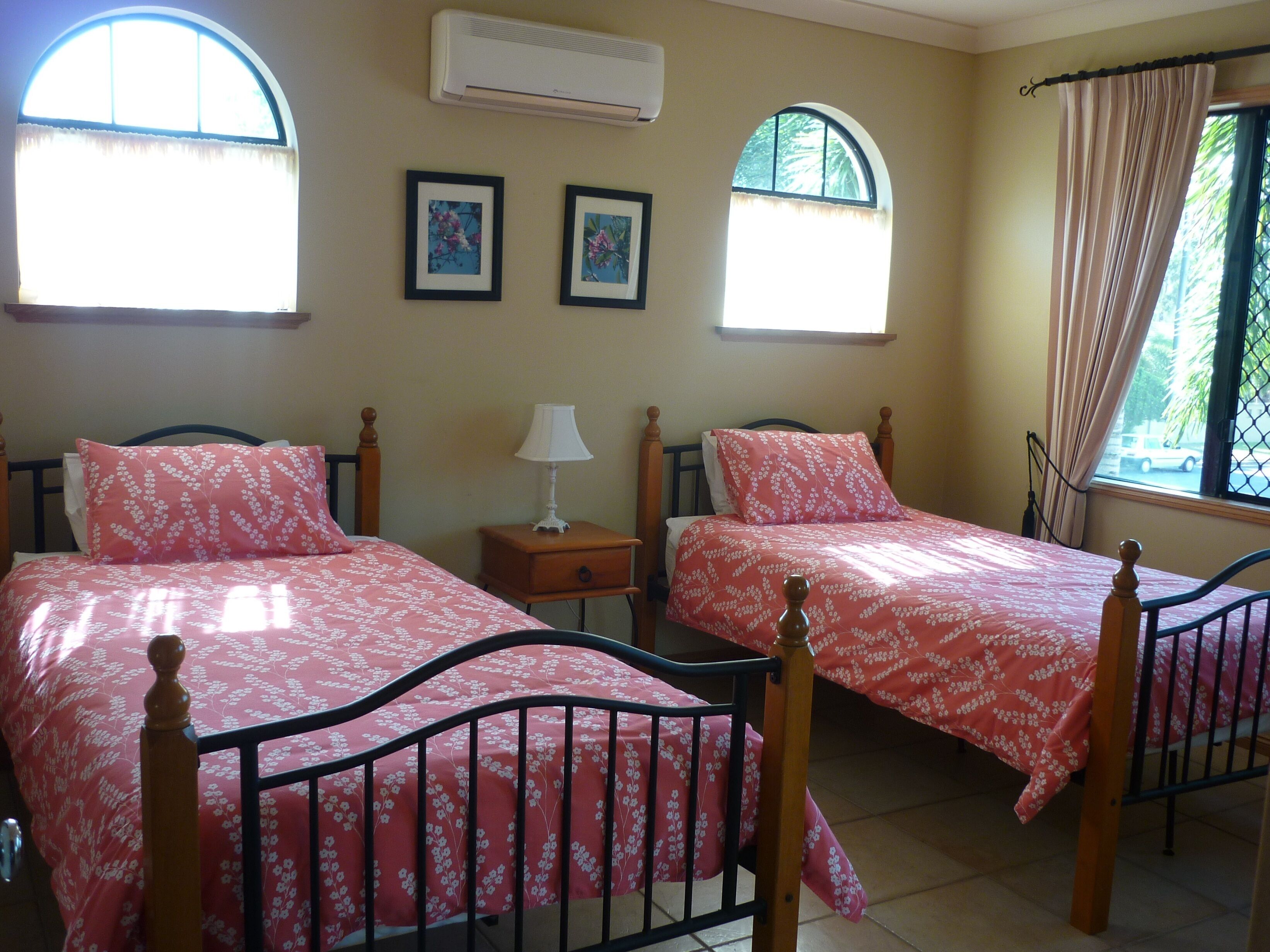 Casa Bella Vista - Luxury Beachfront Home near Great Barrier Reef — image 19