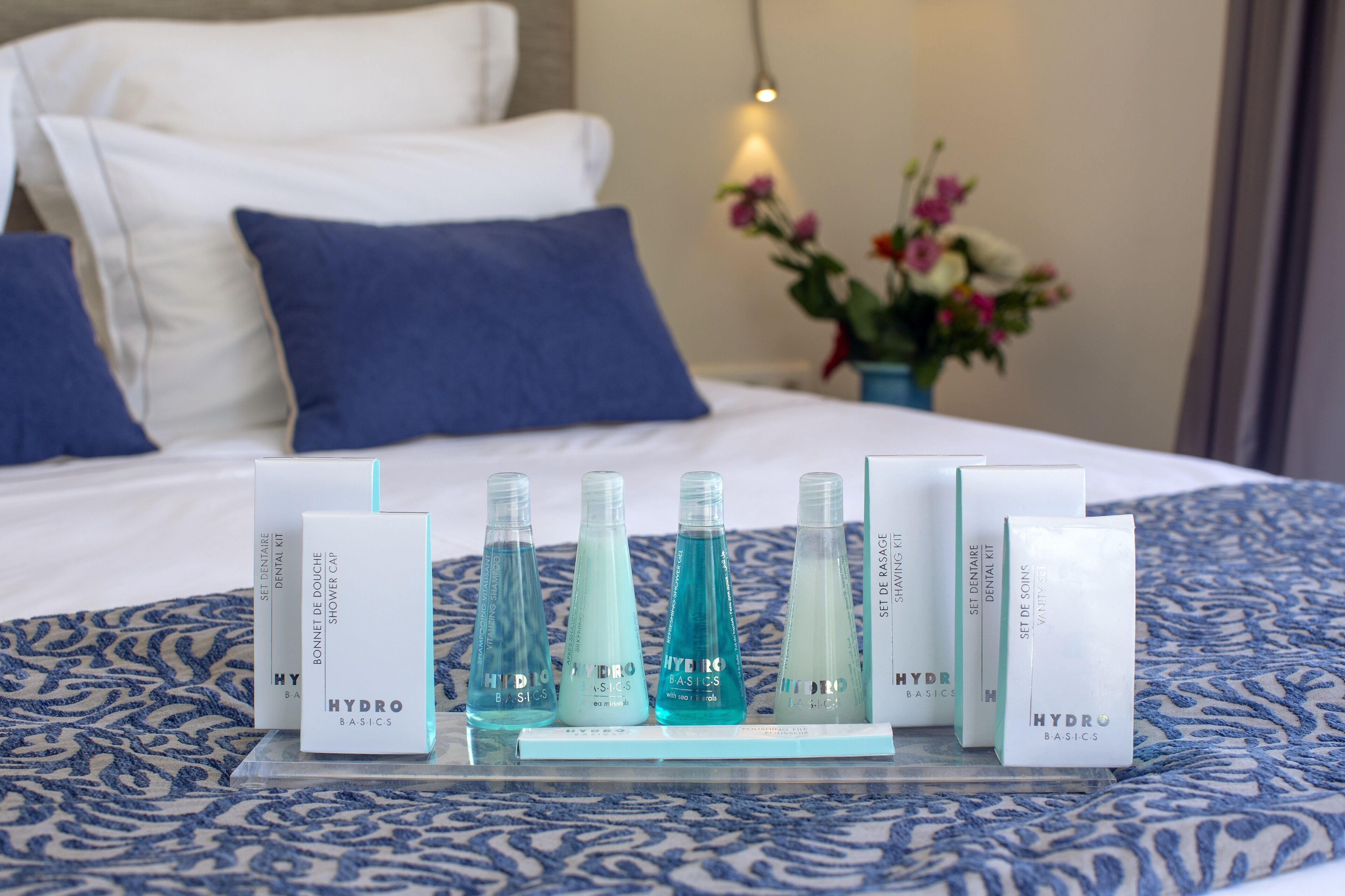 Amazing villa right on the beach feet in the water