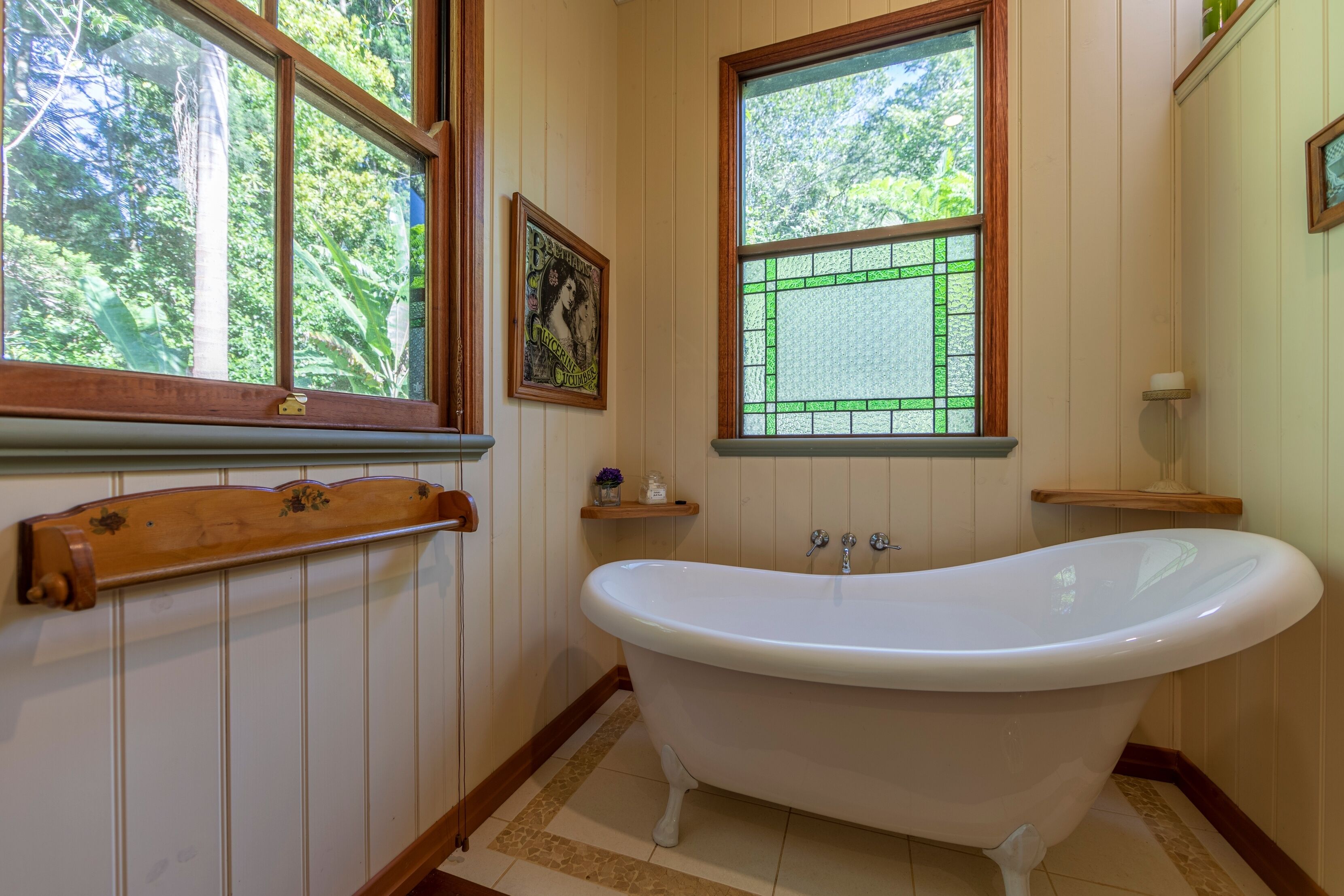 Turkey's Nest - Macadamia Rainforest Suite