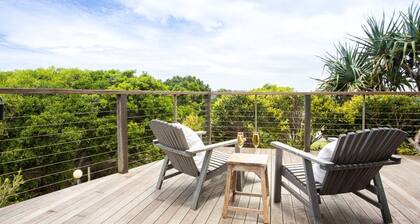 The Peninsula- 4bed Villa in Hastings Point