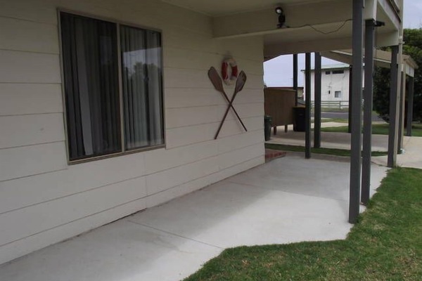 Own Entrance private