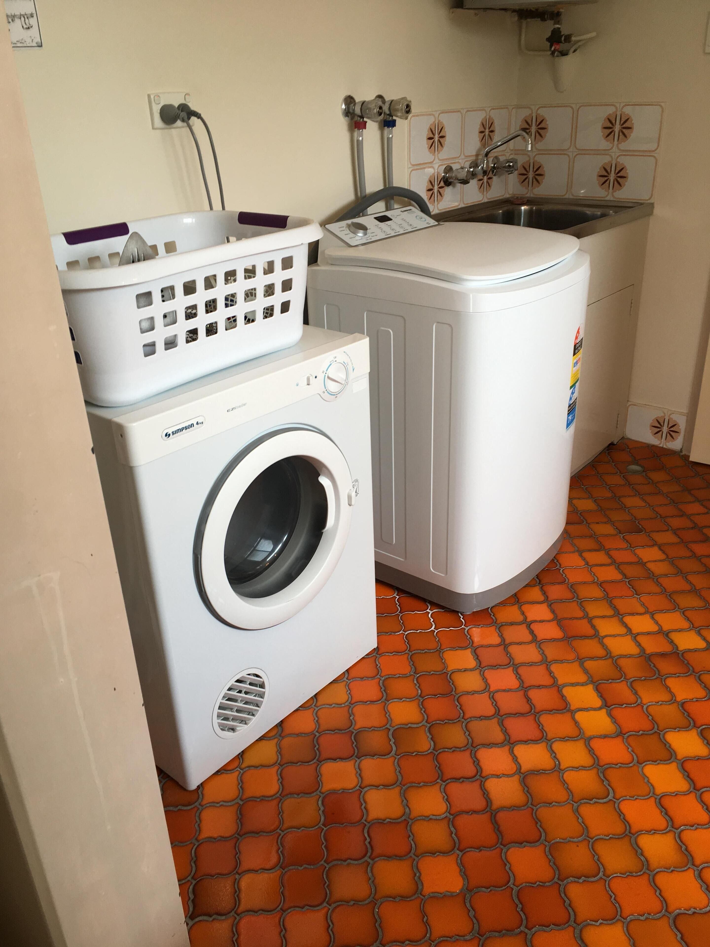 Seaview on Kent.....a beachside gem. — image 3