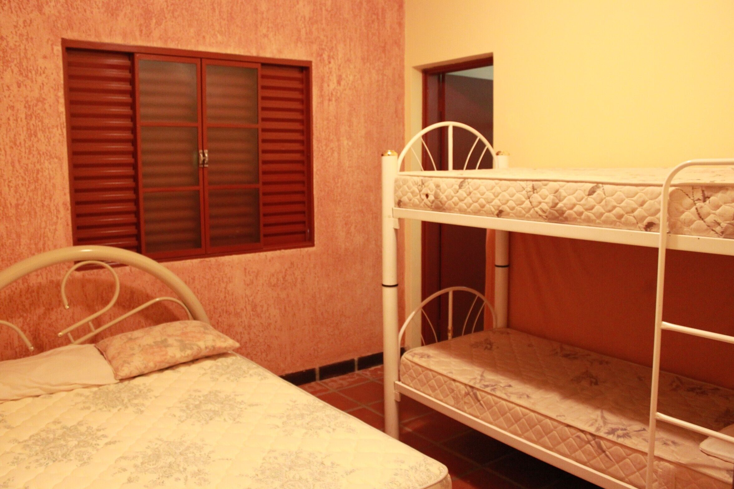 DELICIOUS COTTAGE, SWIMMING POOL / BARBECUE / STOVE - BLACK SAW