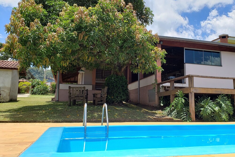 DELICIOUS COTTAGE, SWIMMING POOL / BARBECUE / STOVE - BLACK SAW