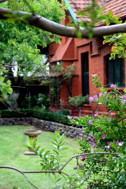 Viva Music Apartment - Buxton Mansion