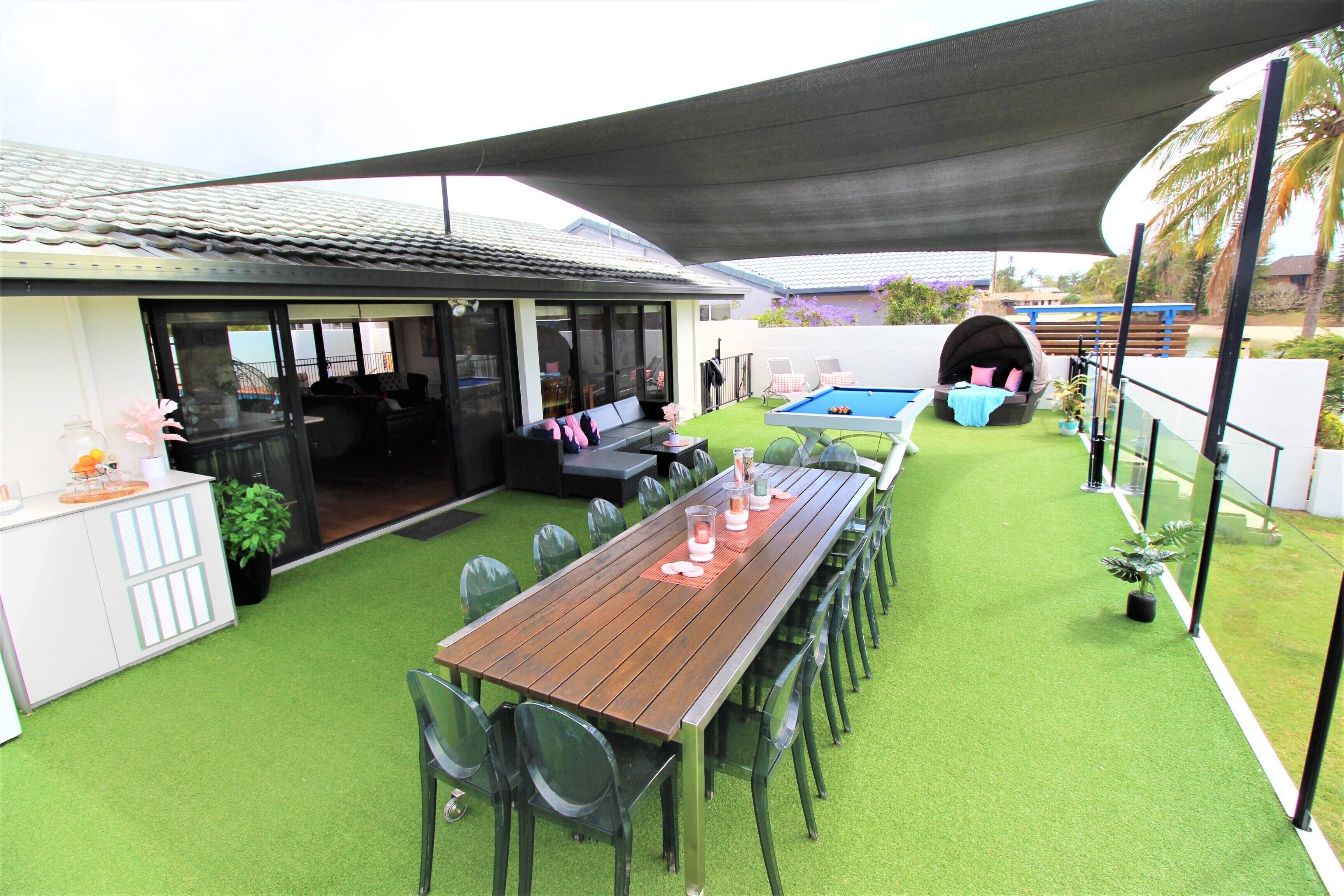 ^^ Waterfront ^^ Broadbeach Accommodation - PET FRIENDLY — image 6