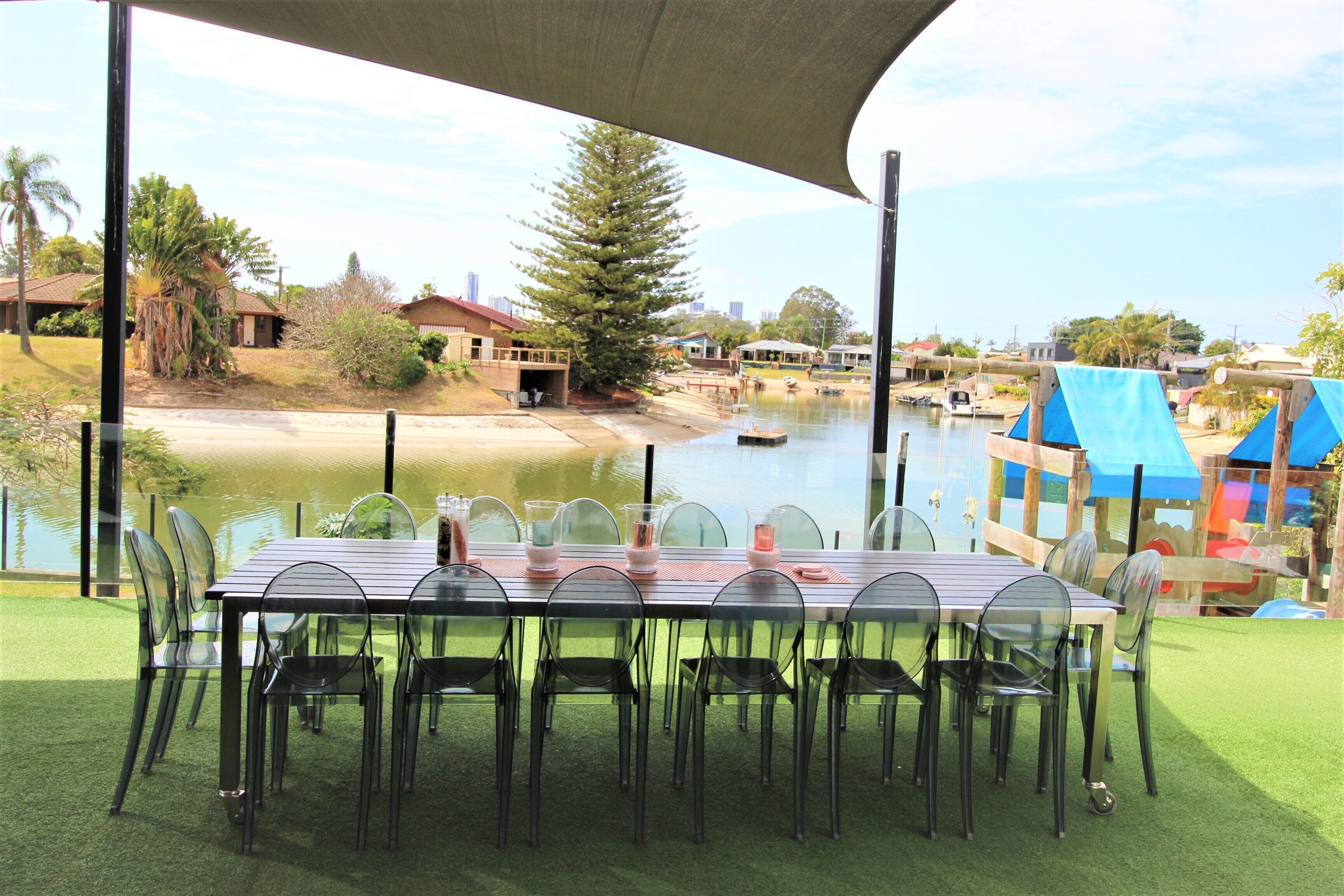 ^^ Waterfront ^^ Broadbeach Accommodation - PET FRIENDLY — image 14