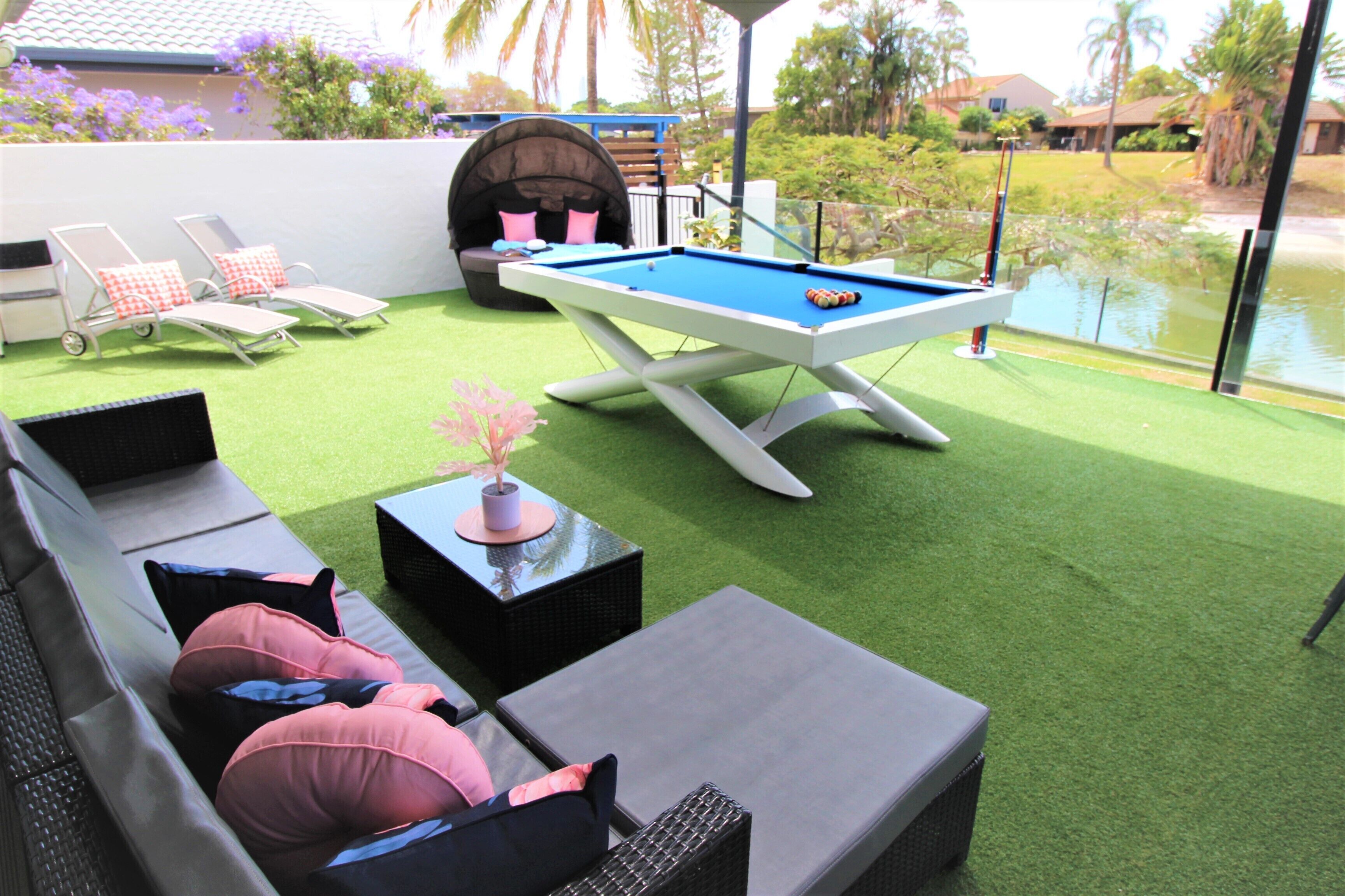 ^^ Waterfront ^^ Broadbeach Accommodation - PET FRIENDLY — image 7