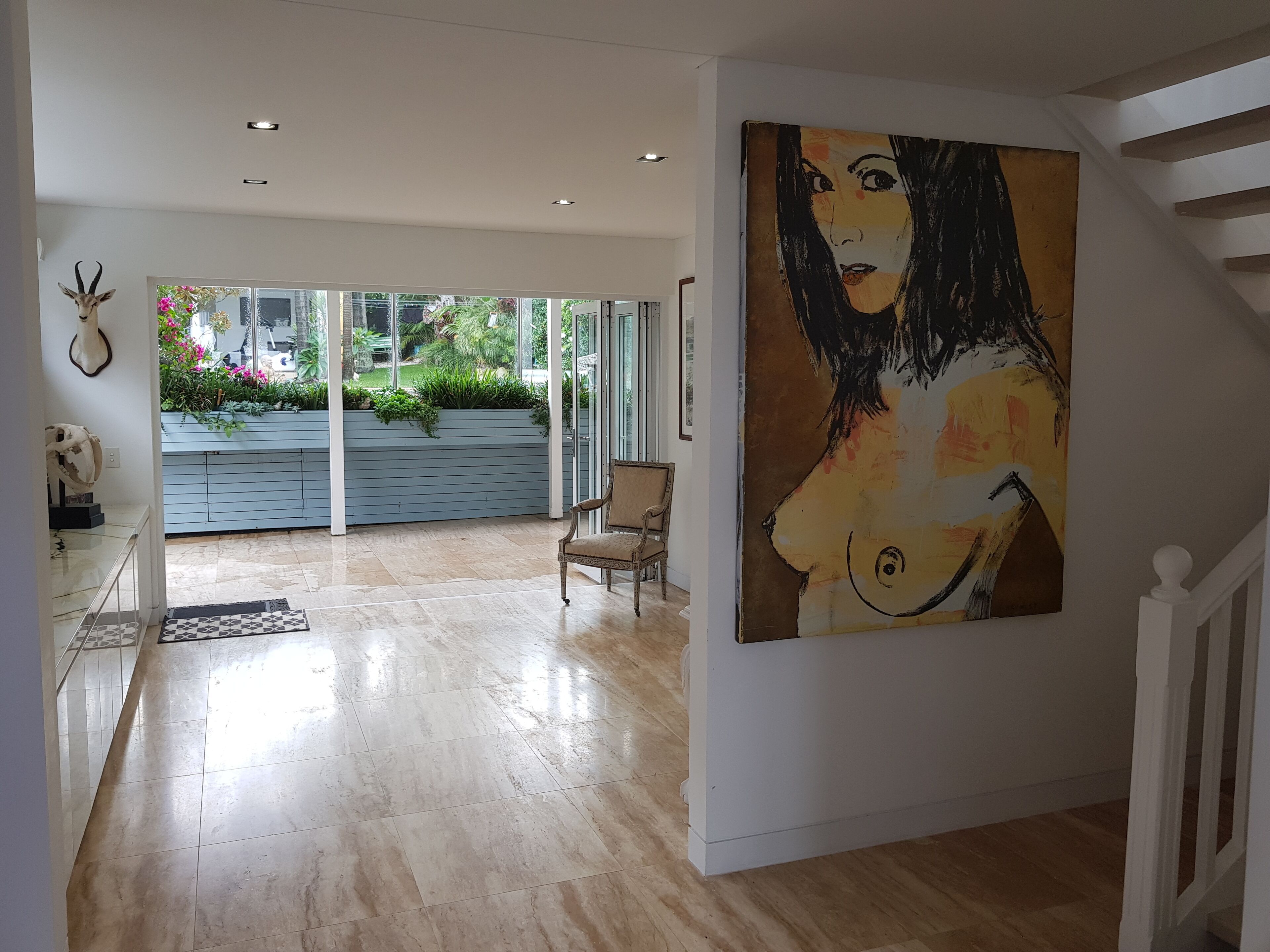 Fantastic Modern Beach House with Sensational Ocean Views & large in ground Pool — image 13