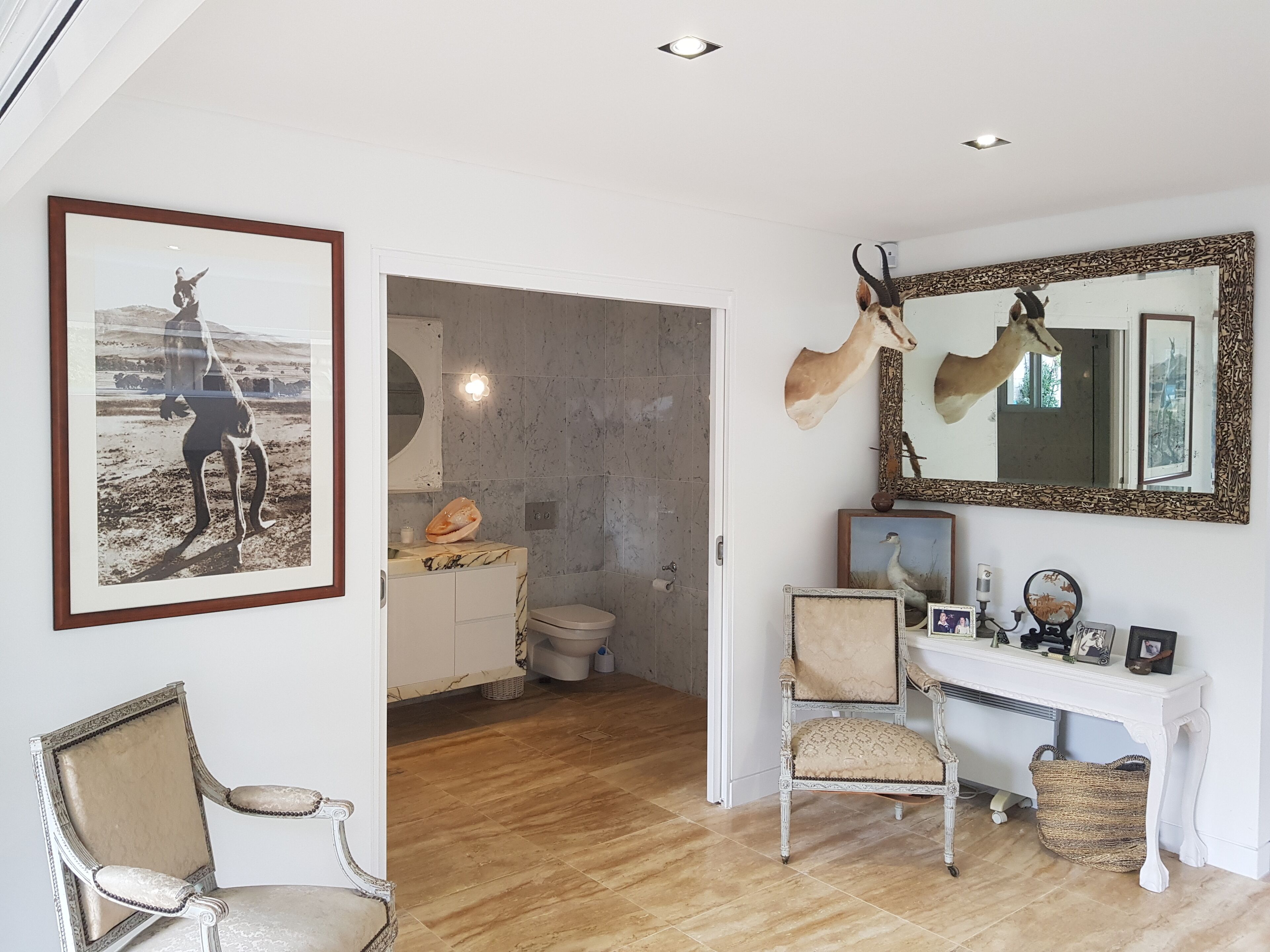 Fantastic Modern Beach House with Sensational Ocean Views & large in ground Pool — image 14