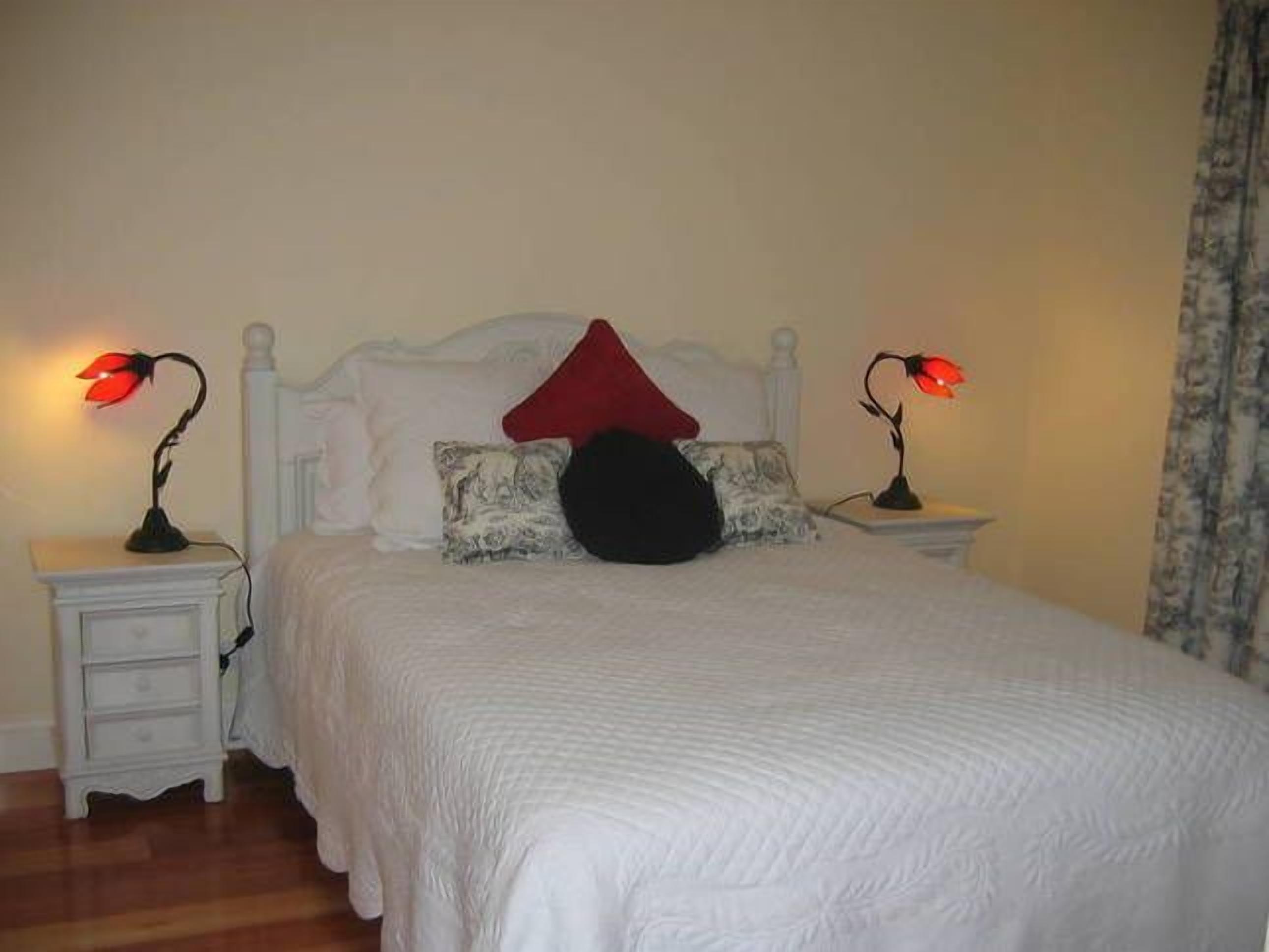 "Ferndale" Farm Stay