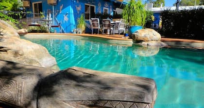 Vatu Sanctuary - The Bure (1 bedroom spa with private entrance and garden)