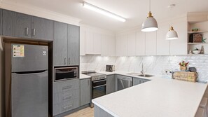 Fridge, microwave, oven, dishwasher