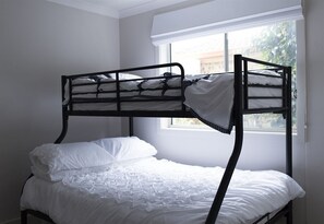 3 bedrooms